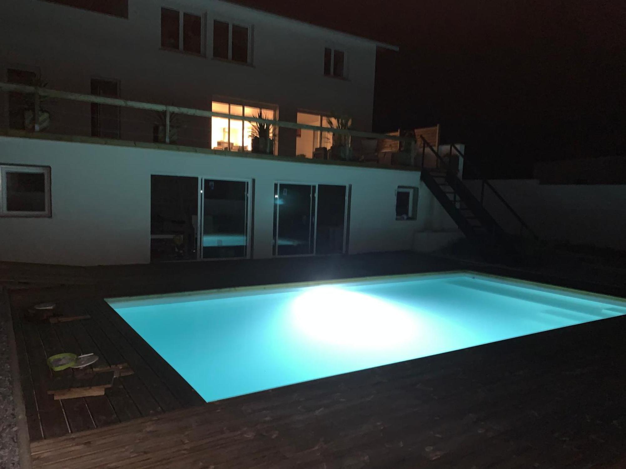 Maison Au Calme Avec Piscine Riviere-Saas-et-Gourby Екстериор снимка